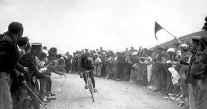 Tour de France : pourquoi Pau est devenue la ville incontournable de la Grande Boucle