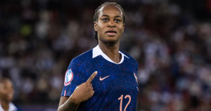 «Je ne suis pas très bavarde»: rencontre avec Marie-Antoinette Katoto, la buteuse antistar des Bleues