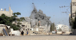 Gaza : 26 Palestiniens tués près de centres d'aide humanitaire, annonce la Défense civile