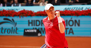 Tennis : le Canadien Denis Shapovalov remporte le tournoi de Los Cabos