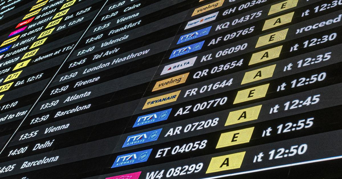 AF7, EK72, VY8275... Quels secrets renferme le numéro de votre vol ?
