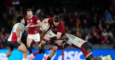 Rugby : les Lions Britanniques s’imposent dans la douleur contre les First Nations & Pasifika XV