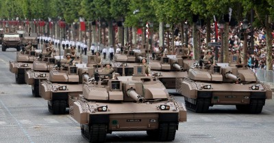 Guerre en Europe, attaques hybrides en France... Le scénario noir pour l’armée française