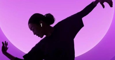 Auchan casse le prix des AirPods 4, les célèbres écouteurs Apple dernière génération