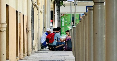 Nice : gangrenée par les toxicomanes, une rue du centre-ville rouvre après une semaine d’interdiction