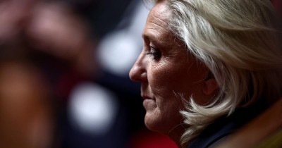 La guérilla juridique au cœur de la stratégie politique de Marine Le Pen