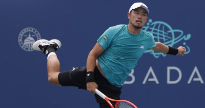 Tennis : tombeur de Monfils, Wu Yibing continue de surprendre et écarte Popyrin