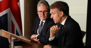 Ukraine : Starmer et Macron appellent à accroître «la pression» sur Poutine avec des sanctions pour obtenir un cessez-le-feu