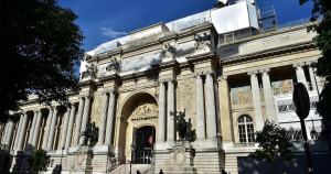 Aurélie Jean : «Le Palais de la découverte, symbole de la culture scientifique, doit rouvrir ses portes !»