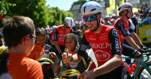 «Il m’a vendu du rêve» : Kévin Vauquelin, porte-drapeau de l’ambition française sur le Tour 2025