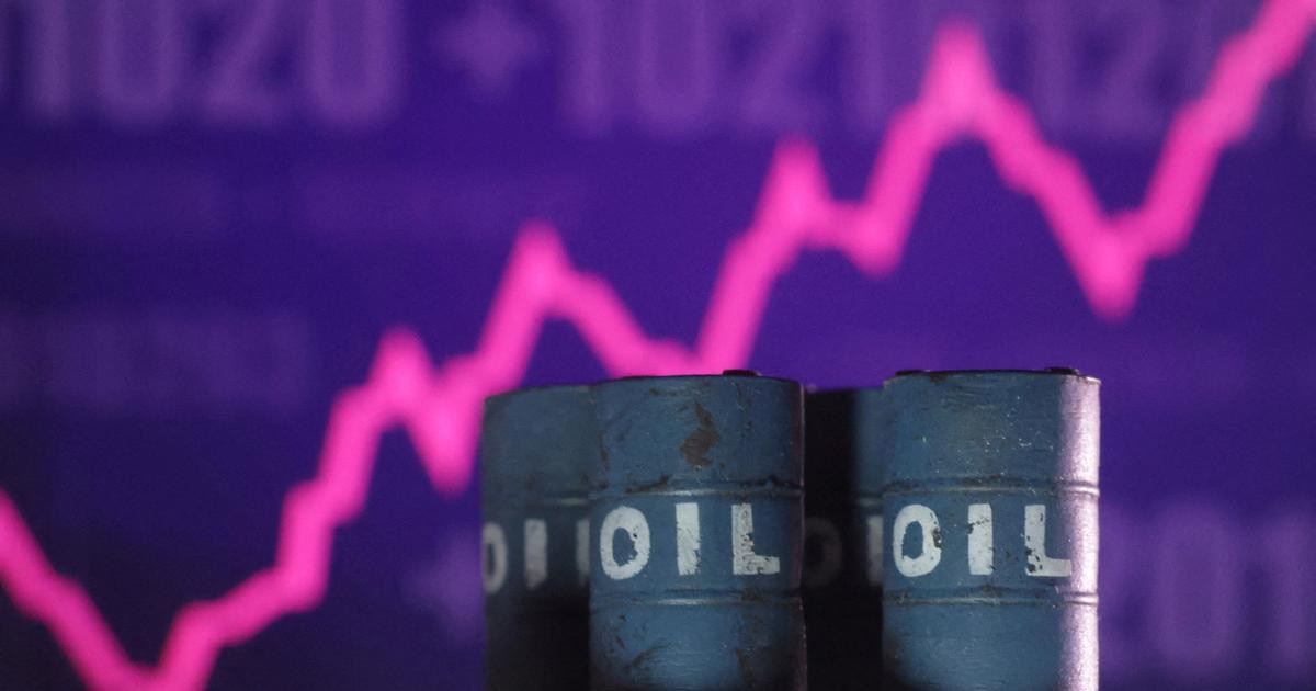 Pétrole: la crainte d’un déséquilibre entre offre et demande fait reculer les cours