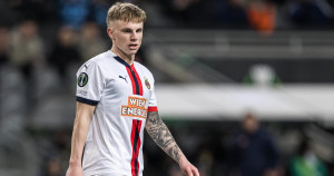 Mercato : l’attaquant suédois Isak Jansson quitte le Rapid Vienne pour l'OGC Nice