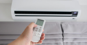 Votre climatisation ne devrait pas descendre en dessous de cette température, selon l’Ademe