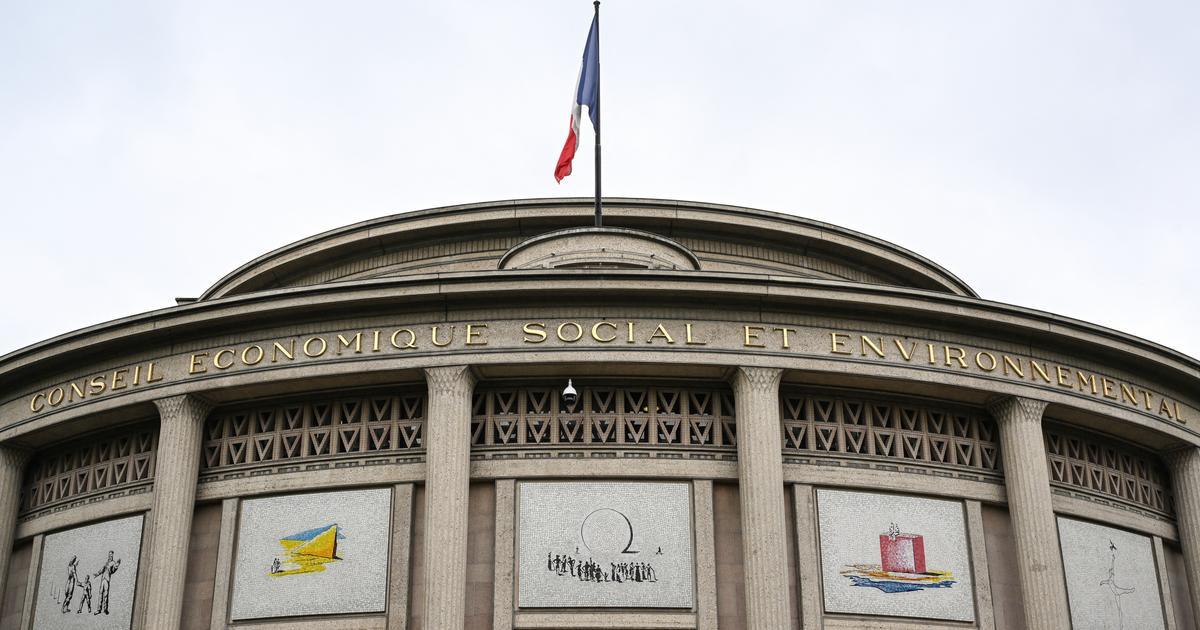 Trop de congés, «sélection des citoyens coûteuse»... La Cour des comptes étrille le fonctionnement du Cese