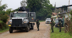 Colombie : au moins trois morts dans un bombardement militaire contre un cartel de drogue