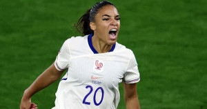 Euro féminin : en vidéo, le bijou de Delphine Cascarino lors de Pays-Bas - France