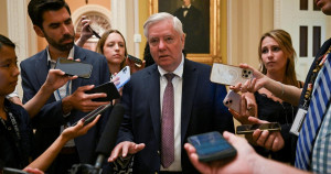 États-Unis : un projet de sanctions massives contre la Russie gagne du terrain