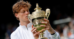 La revanche du roi Sinner, nouveau maître du gazon