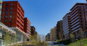 «Un logement a plusieurs vies» : un an après Paris 2024, les familles succèdent aux athlètes dans le village olympique