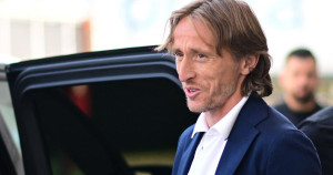 Mercato : Luka Modric annonce son arrivée à Milan pour «commencer un nouveau chapitre»