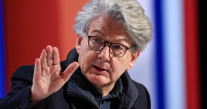 Droits de douane: Thierry Breton plaide pour une négociation européenne plus politique