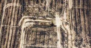 Irak: des drones visent un champ pétrolier et un aéroport abritant des troupes américaines