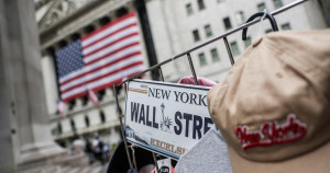 Wall Street termine sans direction claire, entre droits de douane et inflation