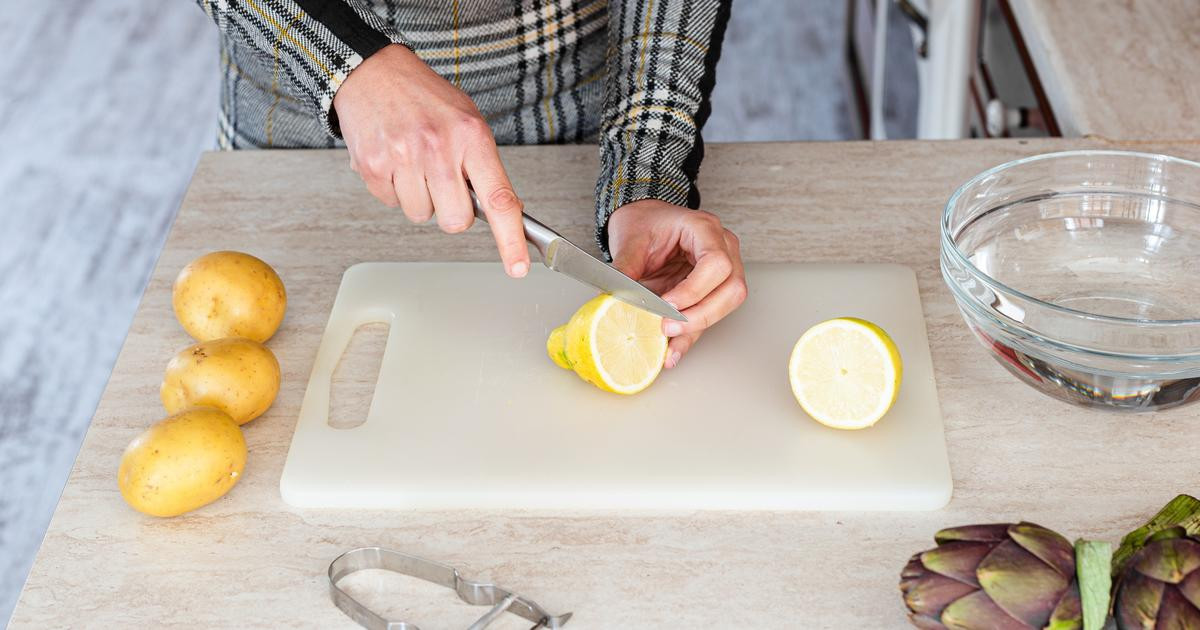 Bois ou plastique : quelle planche à découper est la plus hygiénique ?