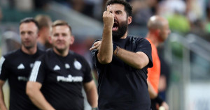 «Les joueurs s’entraînaient avec la peur au ventre» : pourquoi Dunkerque a vu son «sulfureux» entraîneur partir au bout de trois semaines