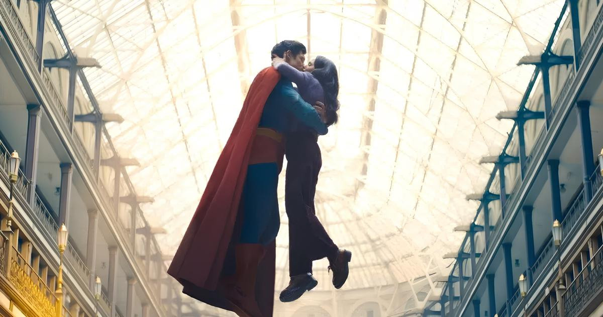 Un baiser jugé « trop sensuel » dans Superman censuré en Inde