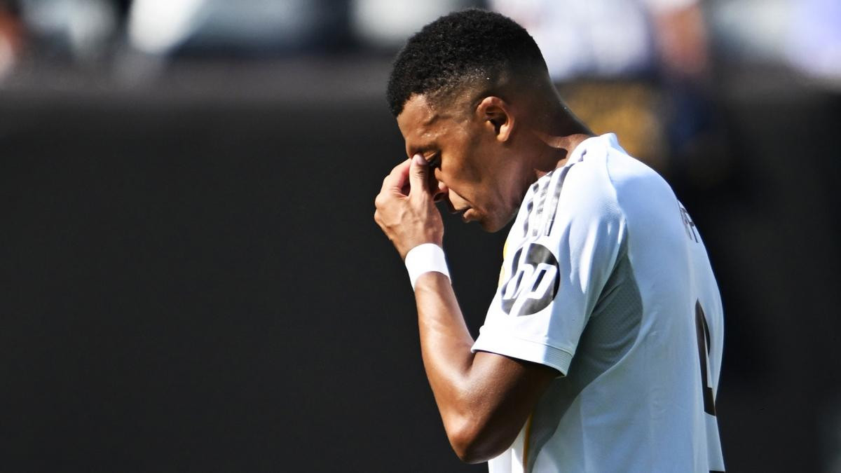 Le parquet de Paris ouvre une enquête impliquant Kylian Mbappé
