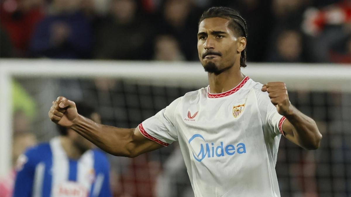 5 clubs s’arrachent Loïc Badé !
