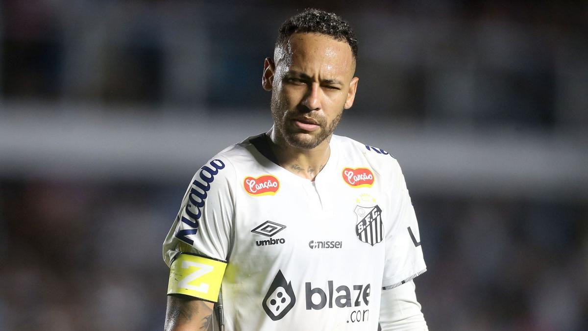 Neymar pète un câble après la question d’un journaliste !