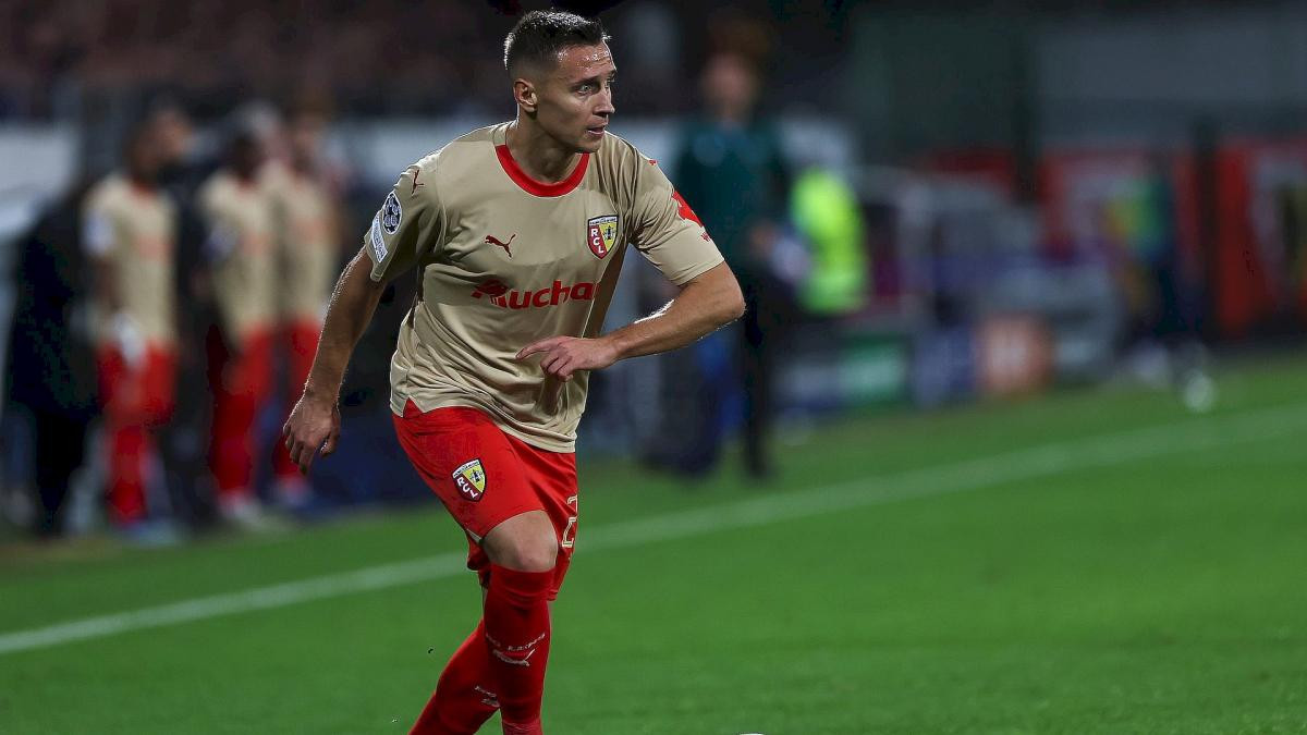 Rennes : ça brûle pour Przemyslaw Frankowski