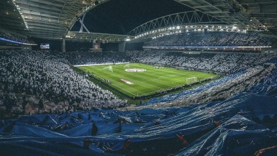 Alberto Costa débarque à Porto