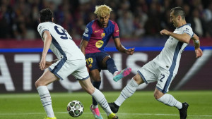 La sortie forte de Wojciech Szczęsny sur Lamine Yamal