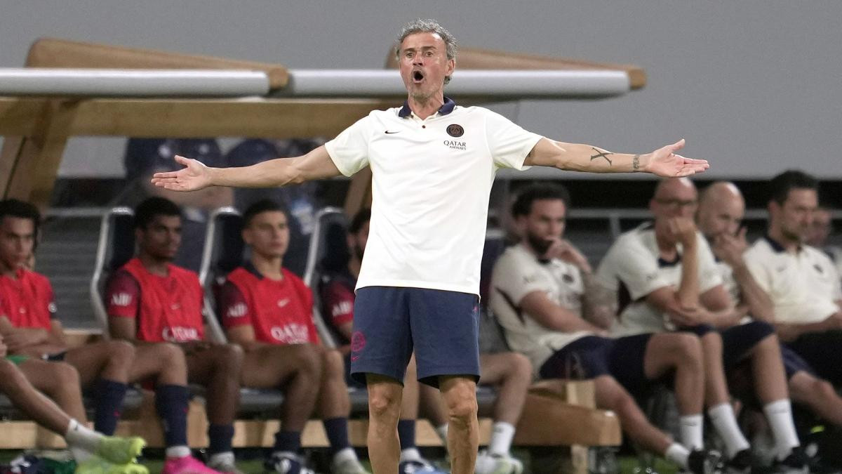 PSG : Luis Enrique risque une lourde sanction après sa gifle à João Pedro