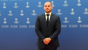 Le fils de Wesley Sneijder signe son premier contrat professionnel