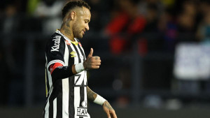 Le retour fracassant de Neymar enflamme le Brésil