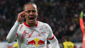 FC Barcelone : Deco a rencontré les agents de Xavi Simons !