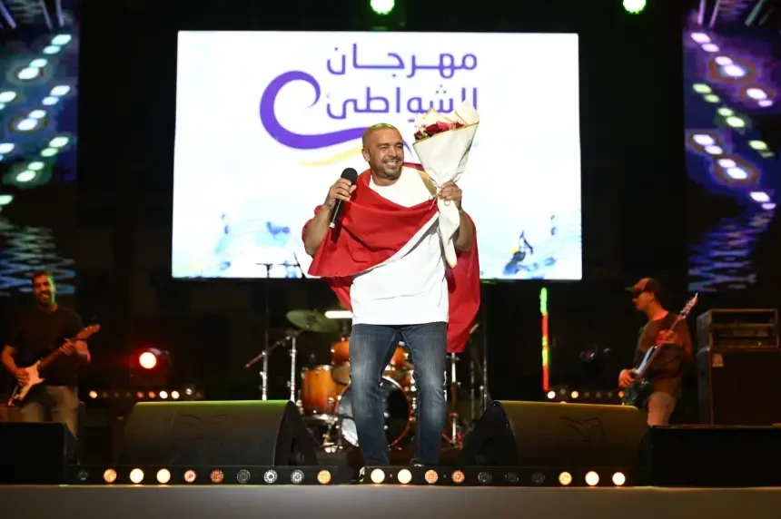 بأجواء احتفالية.. انطلاق مهرجان الشواطئ لاتصالات المغرب بالحسيمة وسط حضور جماهيري لافت