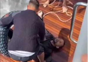 بعوّامة وزعانف.. شاب مغربي يحاول الوصول سباحة إلى إسبانيا وينجو بأعجوبة