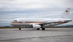 هبوط اضطراري لطائرة وزير الداخلية الألماني بعد إنذار في قمرة القيادة