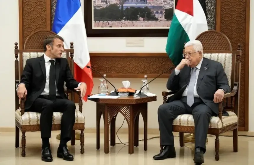 عاجل.. فرنسا تتخذ خطوة تاريخية اتجاه دولة فلسطين وتعتبر نزع سلاح حركة حماس ضرورة ملحة