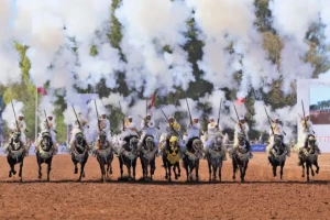 في أكبر مواسم المغرب.. الغلاء وغياب المراحيض والماء الشروب وأشياء أخرى