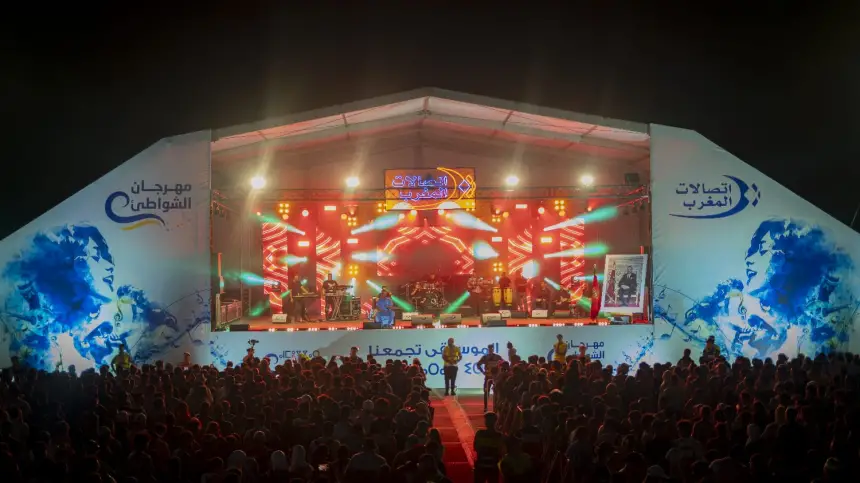 مهرجان الشواطئ لاتصالات المغرب..أمسيات كبرى في مرتيل، الناظور والسعيدية