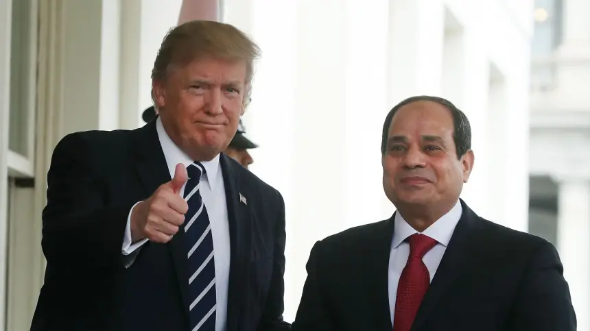 ترامب يضغط على مصر لقبول تهجير سكان غزة مقابل مكافأة كبيرة