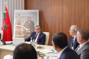 رئيس الحكومة يترأس اجتماعا للجنة قيادة البرنامج الوطني للتزويد بالماء الشروب ومياه ‏السقي 2020-2027