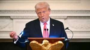 تسجيل مسرّب.. ترامب هدّد بقصف موسكو وبكين في هذه الحالة