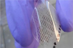 ثورة علمية....."بلاستيك ذكي".. صديق للبيئة